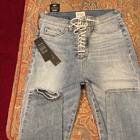 NWT Hudson Reverie Denim. - Picture 6 of 6